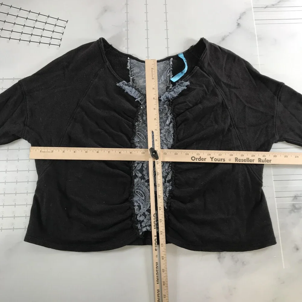 Free People Shirt Womens XS Black Lace Beaded Cropped Raglan 3/4 Sleeve Tee Top